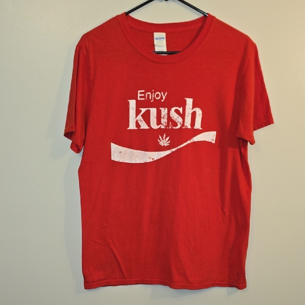 Gildan Softstyle Red Coke Style ENJOY KUSH T-Shirt LOT-N